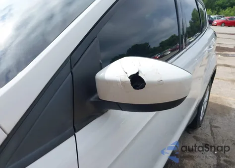 2018 Ford Escape Se из США, поврежденный, VIN 1FMCU0GD9JUC50417